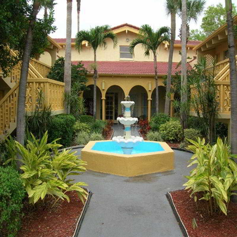 Red Roof Inn Tampa Bay - Сент-Питерсберг Экстерьер фото