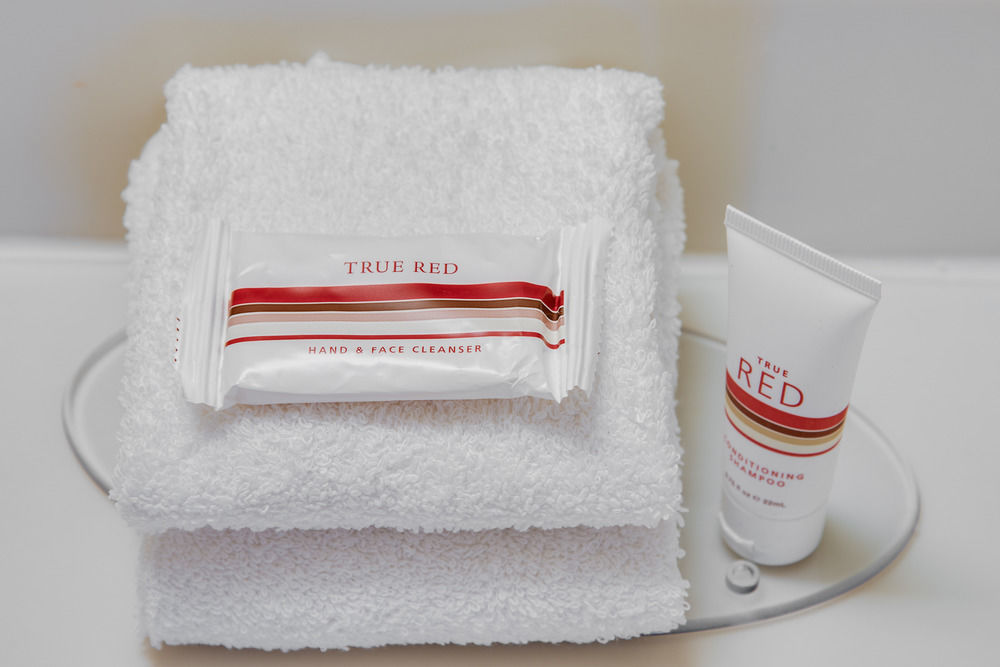Red Roof Inn Tampa Bay - Сент-Питерсберг Экстерьер фото